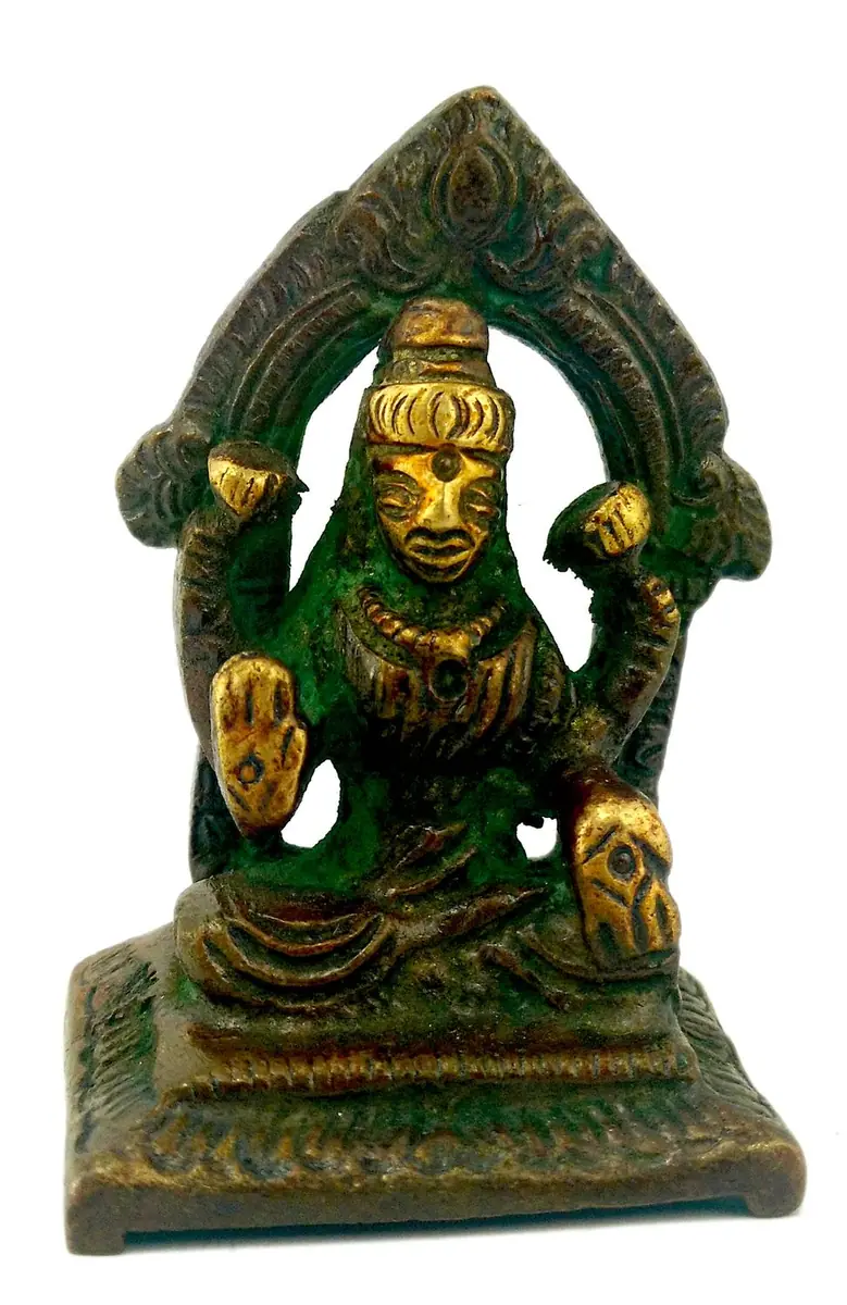 Lakshmi auf Thron