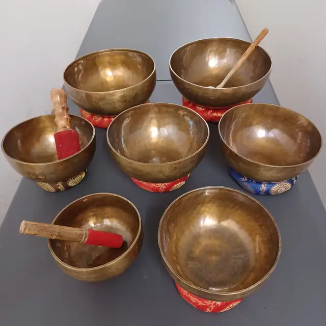Klangschalen Chakra · Set